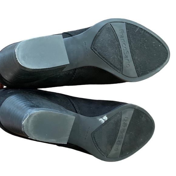 FRANCO SARTO Women's Glenna Black
Faux Suede Almond Toe Ankle Booties (8.5) - Picture 7 of 9